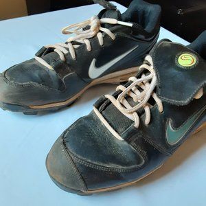 Nike Black Cleats (Size 10)